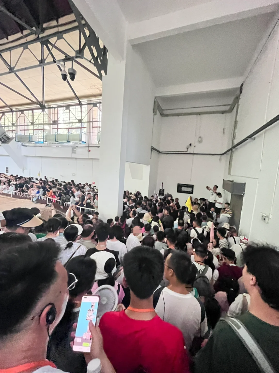 人真的太多了!请欣赏!来西安旅游哪里人最多呢? 第11张