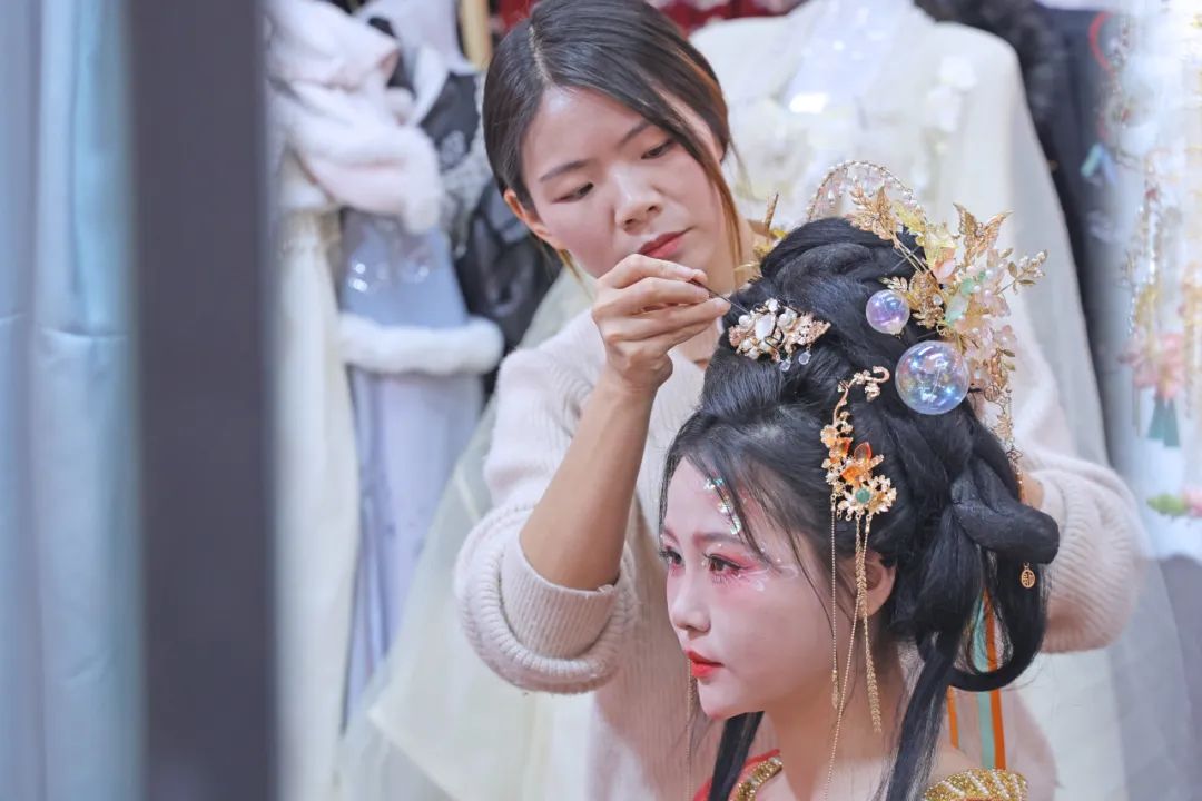 一城烟火醉游人 且以诗意共远方——西安旅游美景-第2张图片