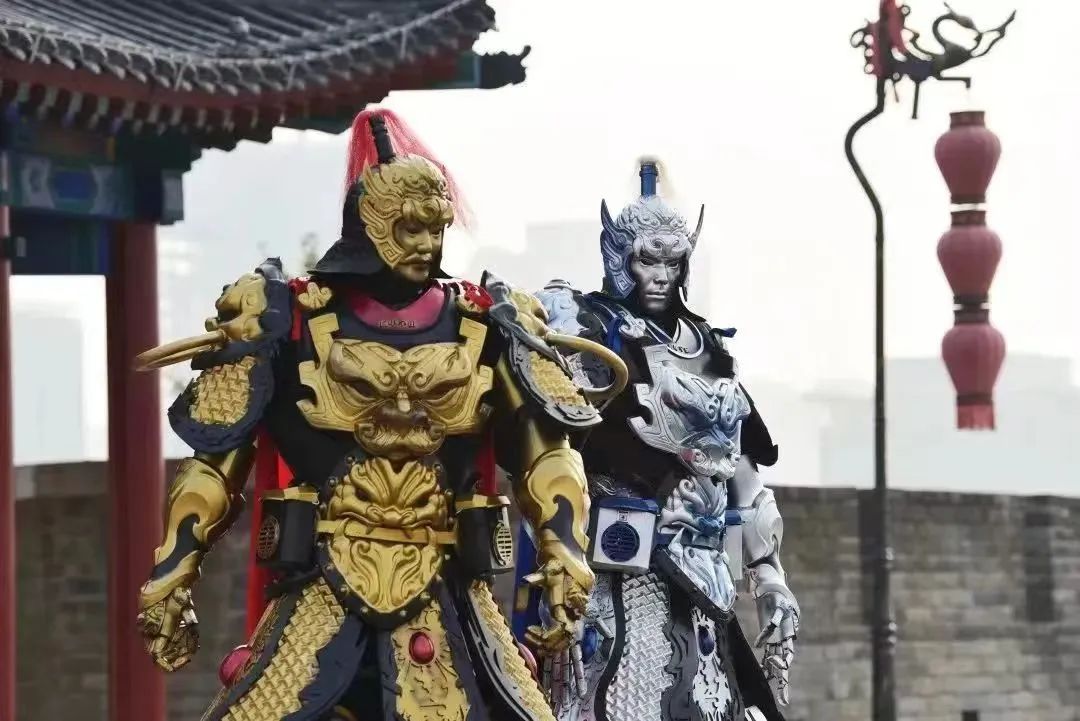 西安旅游:西安城墙国庆氛围别样浓!遍地“中国红” ! 第18张
