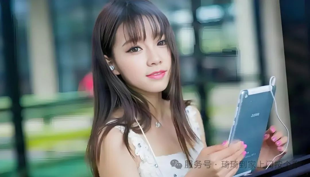 西安洗浴spa上门按摩:高颜值00后专业按摩师! 第1张