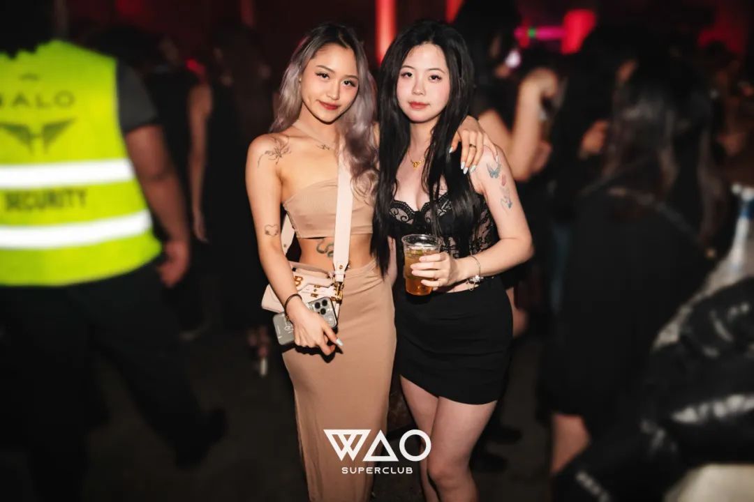 西安夜娱夜店蹦迪小游戏:抓手指的100种新玩法! 第17张