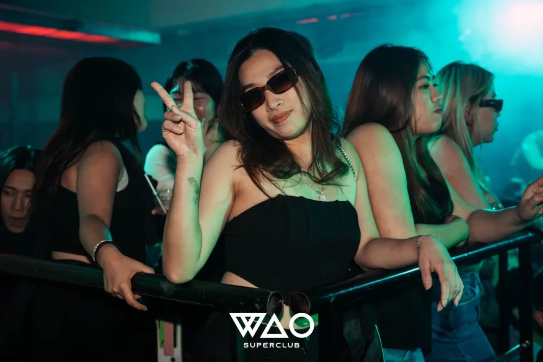 西安夜娱夜店蹦迪小游戏:抓手指的100种新玩法! 第19张