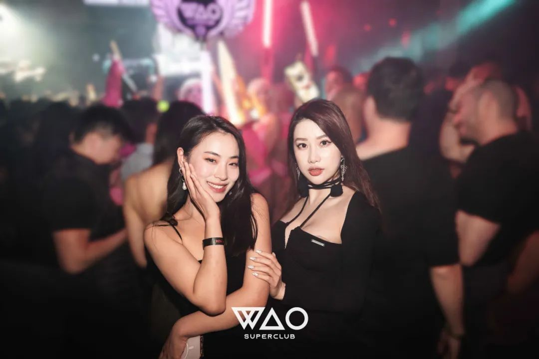 西安夜娱夜店蹦迪小游戏:抓手指的100种新玩法! 第29张