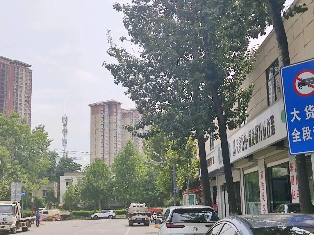 西安休闲娱乐,小众旅游地:怎么都带不火!西安最无语一条街 第5张