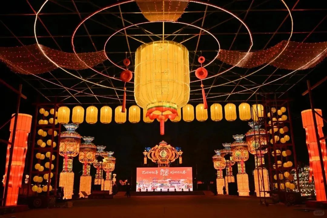 西安元宵节赏灯出行指南来,西安春节元宵节夜晚娱乐休闲 第7张