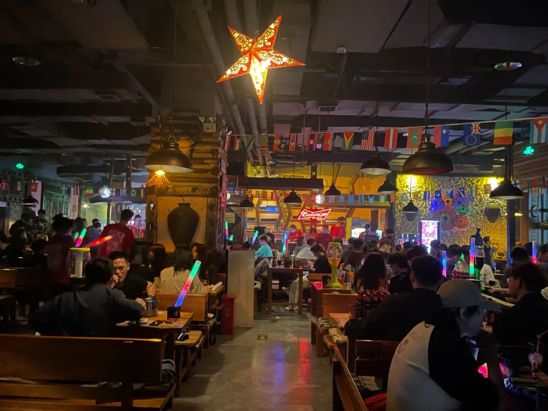 下班不知道去哪里?西安民谣酒吧:喝掉这杯中的酒,忘掉所有哀愁! 第10张
