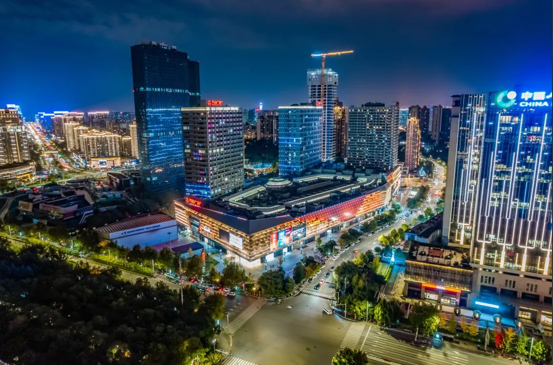 走起！这些潮流夜“嗨”之地，西安夜娱强力推荐-第5张图片