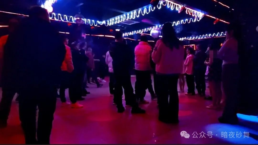 西安会所砂舞厅,独特的社交娱乐场所,每个人都有不同的需求 第2张